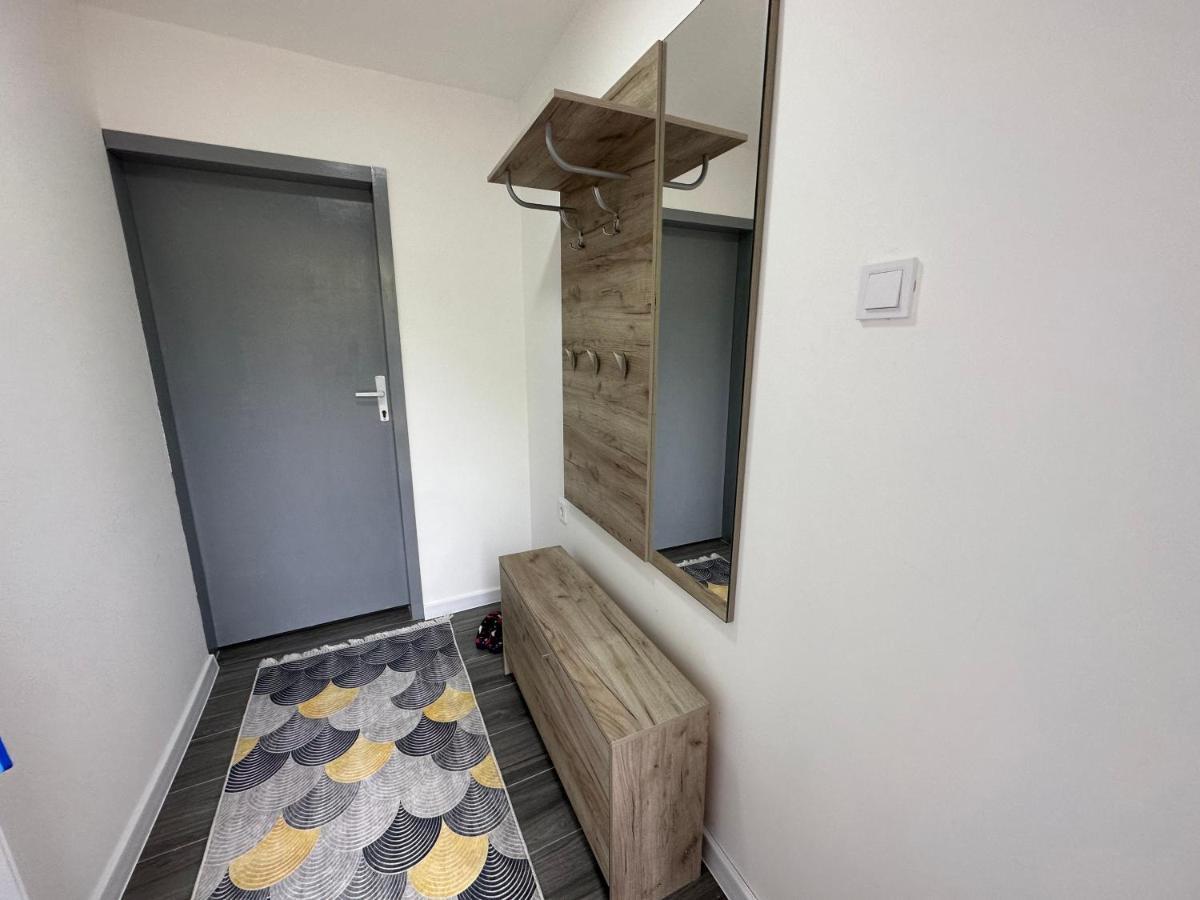Vucinic Studio Apartment เซทินเจ ภายนอก รูปภาพ